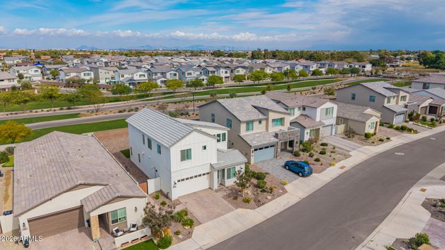 1478 E LODGEPOLE Drive, Gilbert, AZ 85298