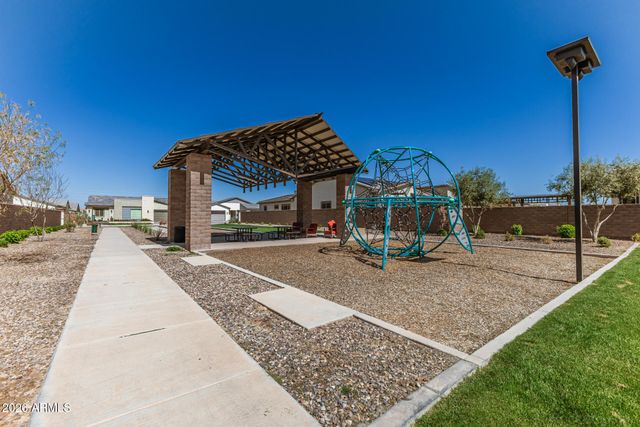 1478 E LODGEPOLE Drive, Gilbert, AZ 85298