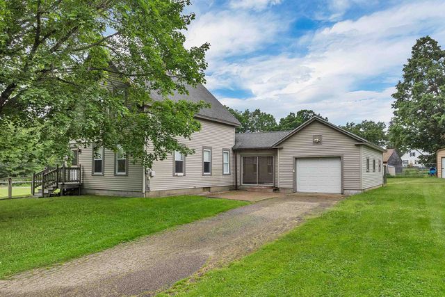 9 Hunt Avenue, Franklin, NH 03235