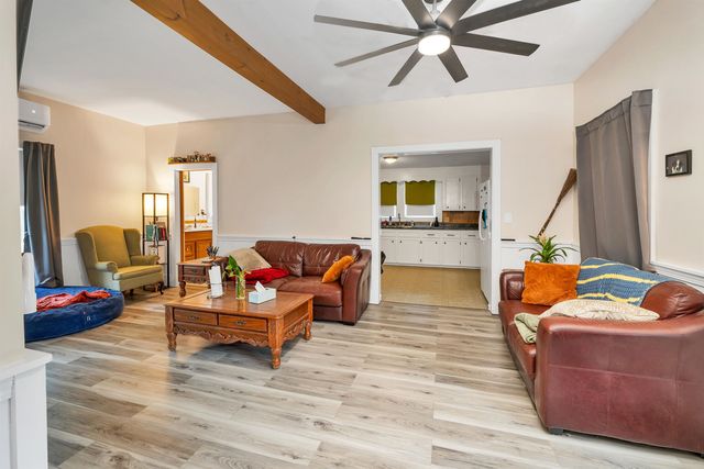 9 Hunt Avenue, Franklin, NH 03235
