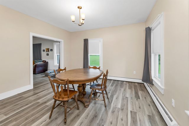9 Hunt Avenue, Franklin, NH 03235