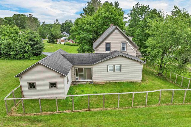 9 Hunt Avenue, Franklin, NH 03235