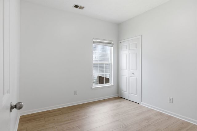 1264 W Running Brook Rd, Nashville, TN 37209