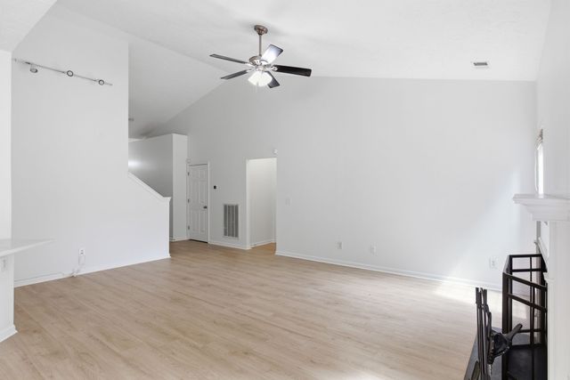 1264 W Running Brook Rd, Nashville, TN 37209