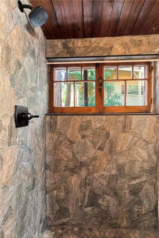 41099 Valley of the Falls, Forest Falls, CA 92339