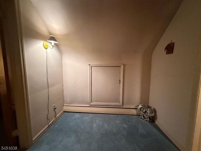 76 Linwood Ave, Midland Park Boro, NJ 07432