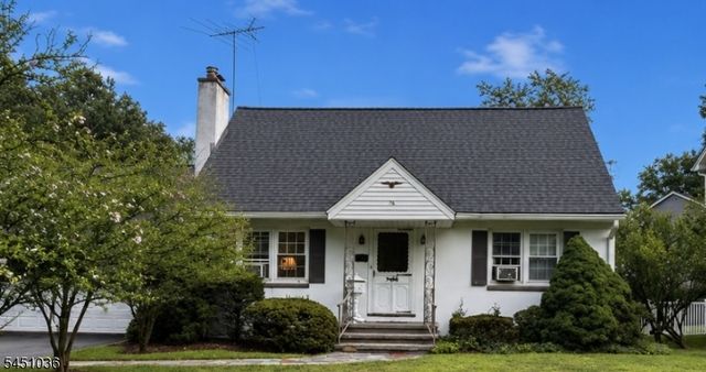 76 Linwood Ave, Midland Park Boro, NJ 07432