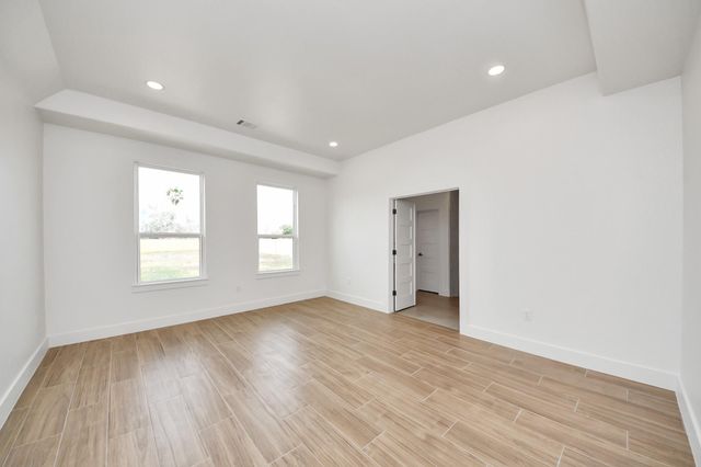 5811 County Road 675b, Rosharon, TX 77583