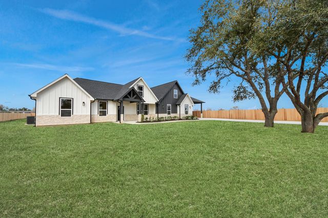 5811 County Road 675b, Rosharon, TX 77583