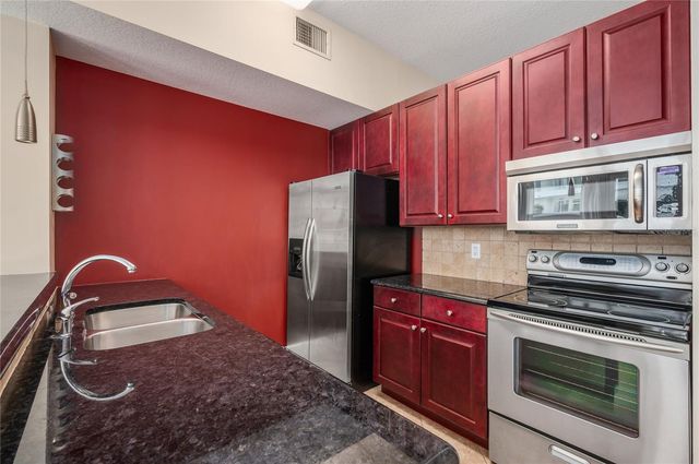 101 S EOLA DRIVE 519, Orlando, FL 32801