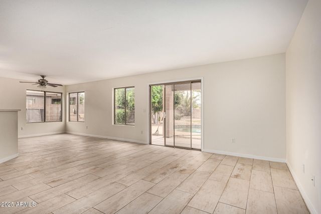 21078 N 74TH Lane, Glendale, AZ 85308