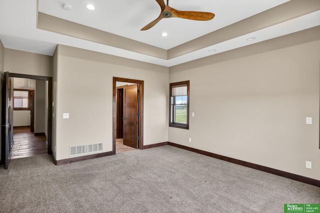 2375 County Road 39, Omaha, NE 68142