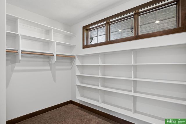 2375 County Road 39, Omaha, NE 68142