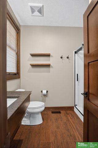 2375 County Road 39, Omaha, NE 68142