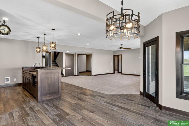 2375 County Road 39, Omaha, NE 68142