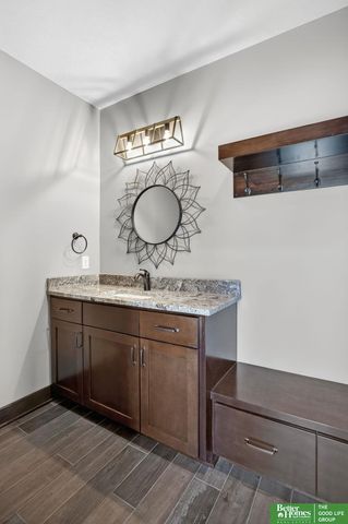2375 County Road 39, Omaha, NE 68142