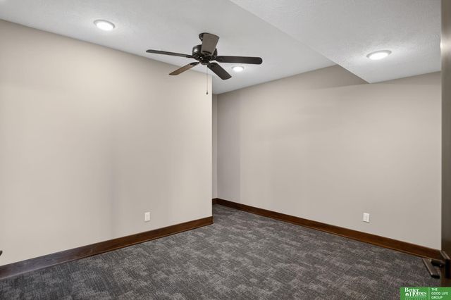 2375 County Road 39, Omaha, NE 68142