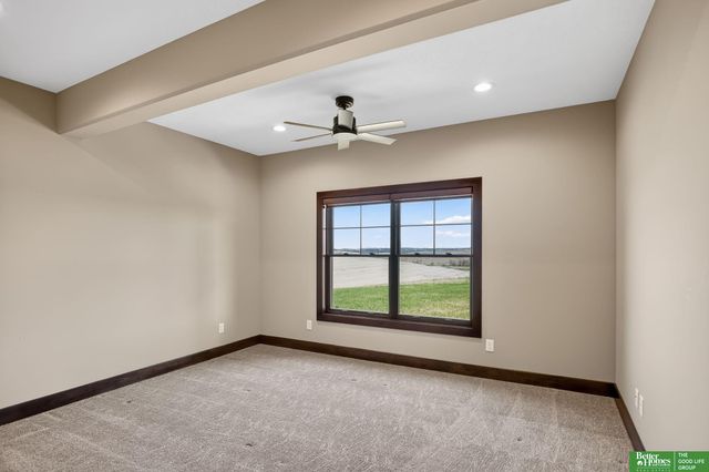 2375 County Road 39, Omaha, NE 68142