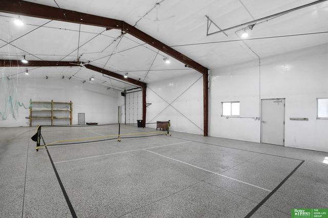 2375 County Road 39, Omaha, NE 68142