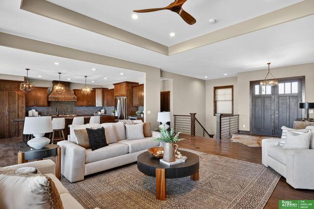 2375 County Road 39, Omaha, NE 68142