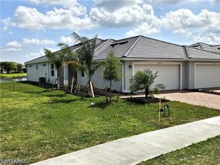 2167 Dragonfruit WAY, Naples, FL 34120