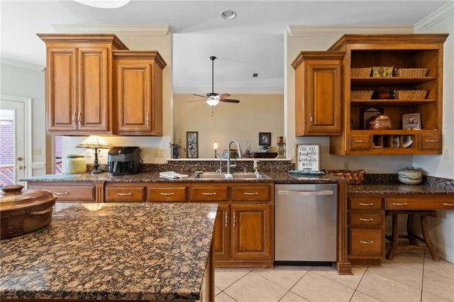 8718 Lake View Drive, Fairhope, AL 36532