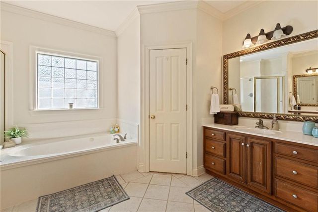 8718 Lake View Drive, Fairhope, AL 36532