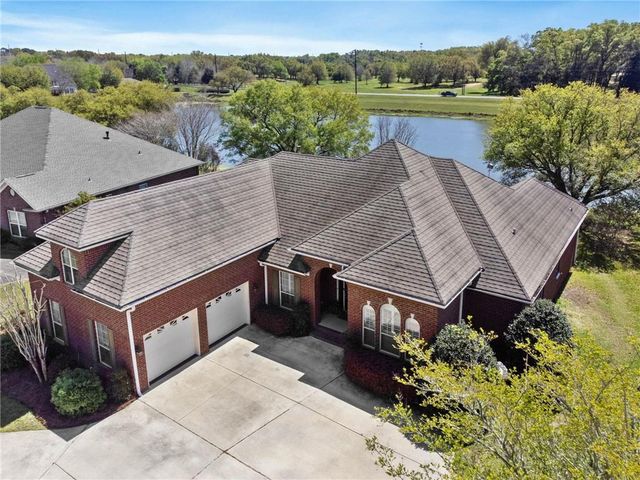 8718 Lake View Drive, Fairhope, AL 36532