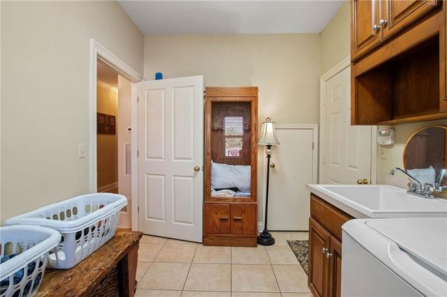 8718 Lake View Drive, Fairhope, AL 36532