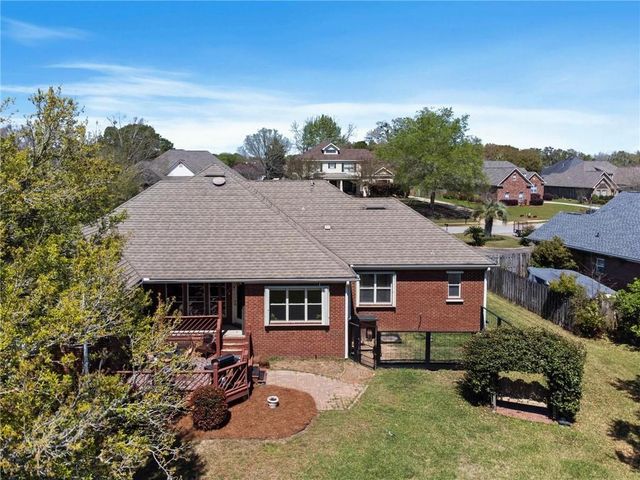 8718 Lake View Drive, Fairhope, AL 36532