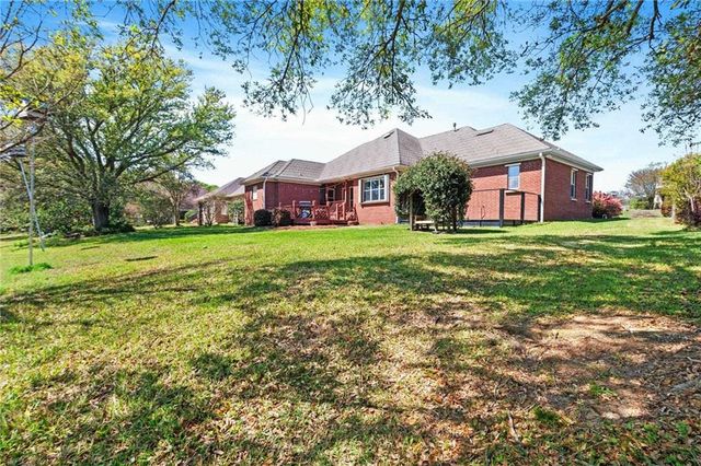 8718 Lake View Drive, Fairhope, AL 36532