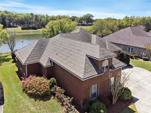 8718 Lake View Drive, Fairhope, AL 36532