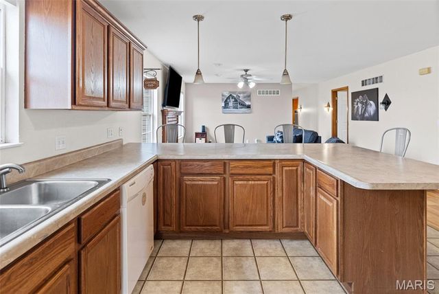 507 N Shirley Street, Worden, IL 62097