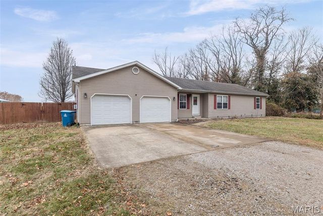 507 N Shirley Street, Worden, IL 62097