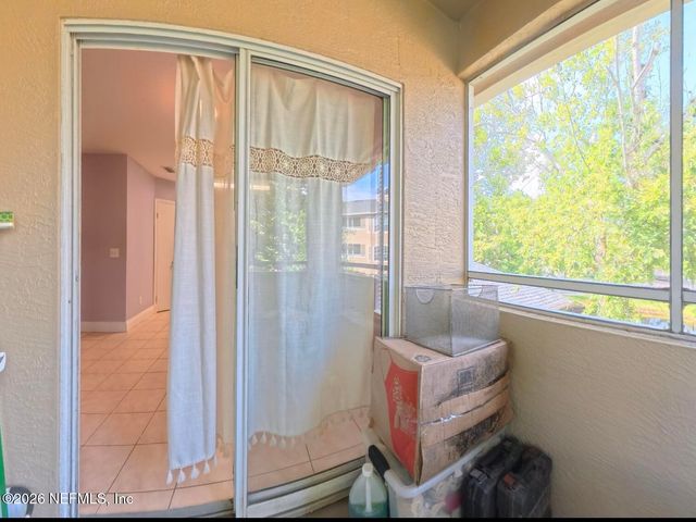 1701 THE GREENS Way 1321, Jacksonville Beach, FL 32250