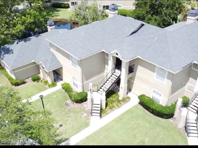 1701 THE GREENS Way 1321, Jacksonville Beach, FL 32250