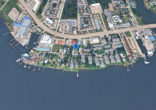 2906 Seargent Street, Seabrook, TX 77586