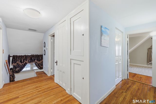 22 Robinson Avenue, Danbury, CT 06810