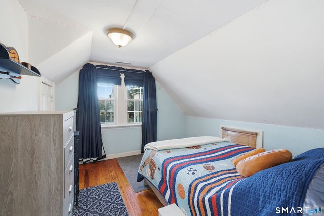 22 Robinson Avenue, Danbury, CT 06810