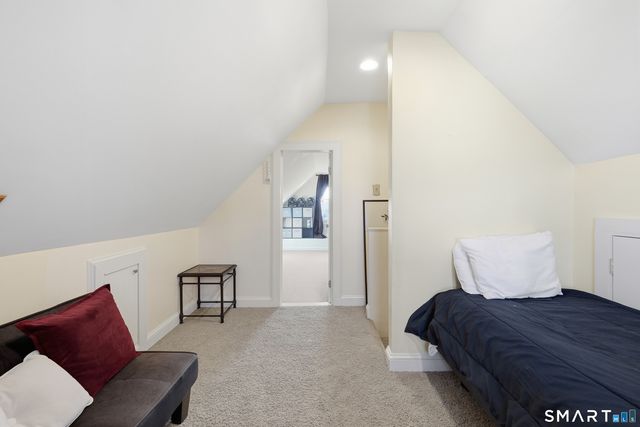 22 Robinson Avenue, Danbury, CT 06810