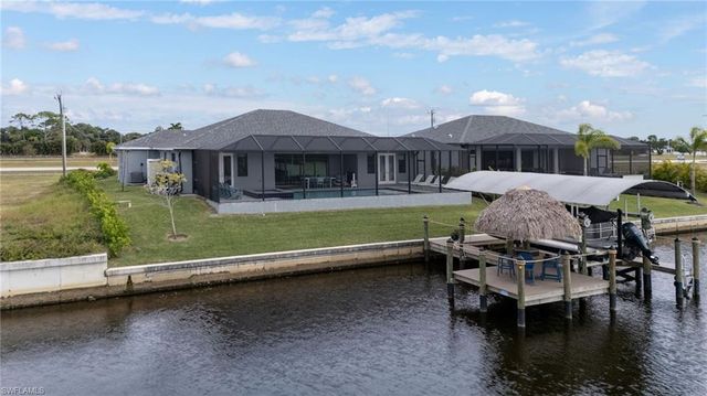 1720 Burnt Store RD N, Cape Coral, FL 33993