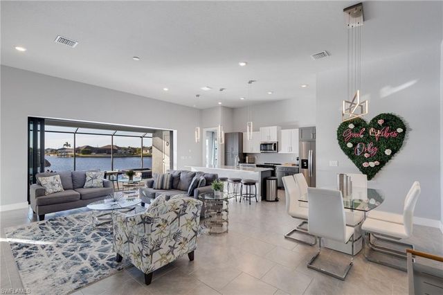 1720 Burnt Store RD N, Cape Coral, FL 33993