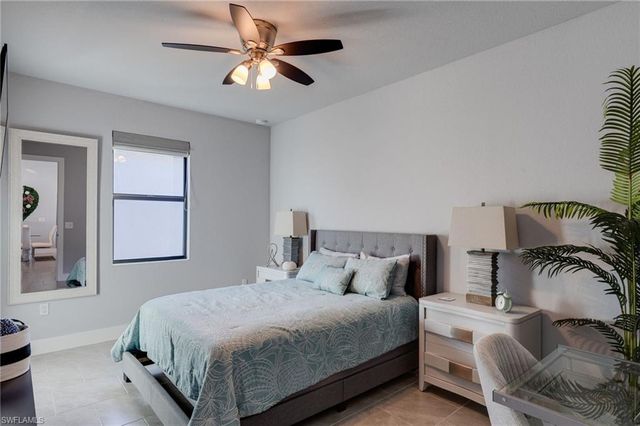 1720 Burnt Store RD N, Cape Coral, FL 33993