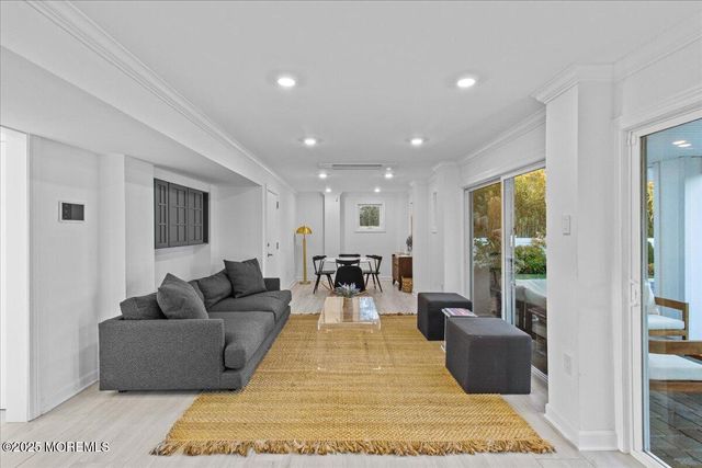 382 Western Avenue Winter Rental Monthly, Bay Head, NJ 08742