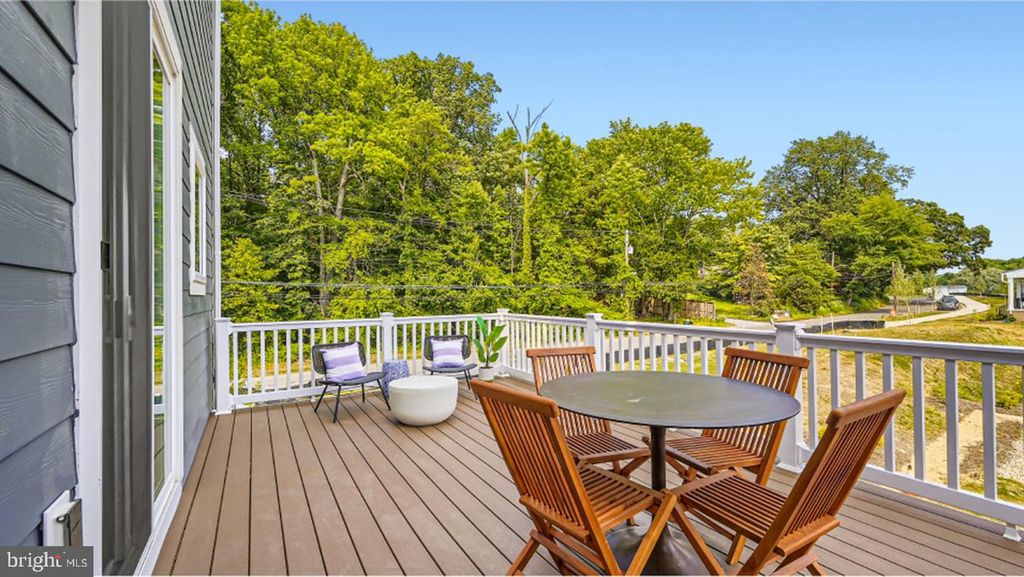 10667 MILLPORT ST, White Plains, MD 20695
