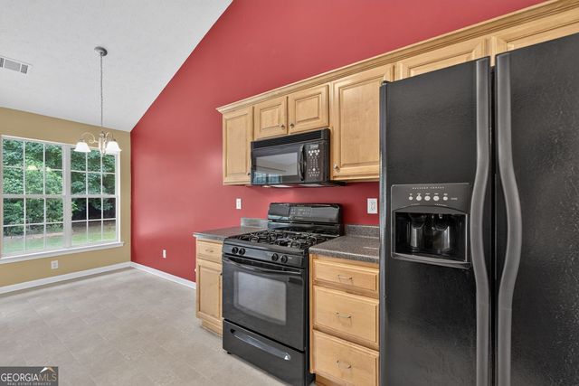 260 Sandstone Drive, Hampton, GA 30228