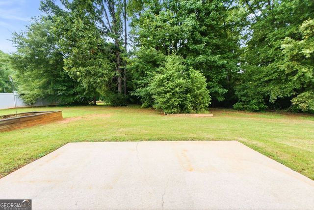 260 Sandstone Drive, Hampton, GA 30228