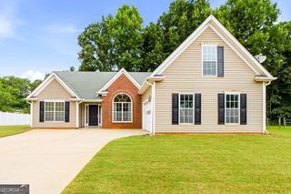 260 Sandstone Drive, Hampton, GA 30228