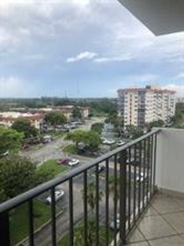 4174 Inverrary Drive 907, Lauderhill, FL 33319