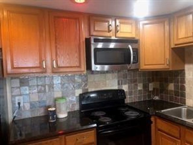 4174 Inverrary Drive 907, Lauderhill, FL 33319